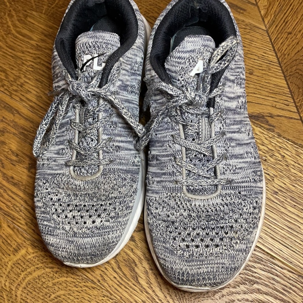 Lightly worn APL TechLoom Pro - Picture 5 of 5